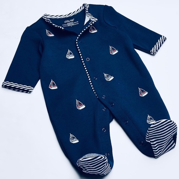 Little Me “Sailboats” Footed One-Piece and Coordinating Hat Set, Size 3M - Picture 2 of 7